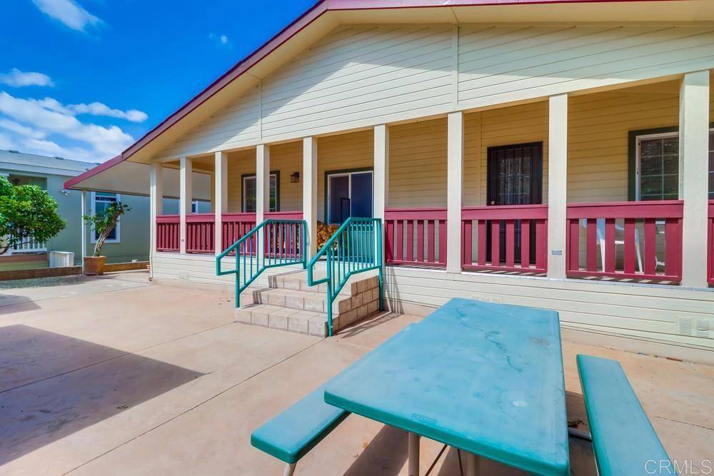 Lakeside, CA 92040,9500 Harritt Rd #213