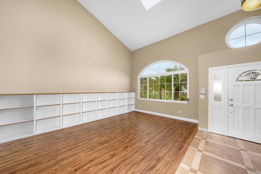 El Cajon, CA 92020,1736 Navaja RD