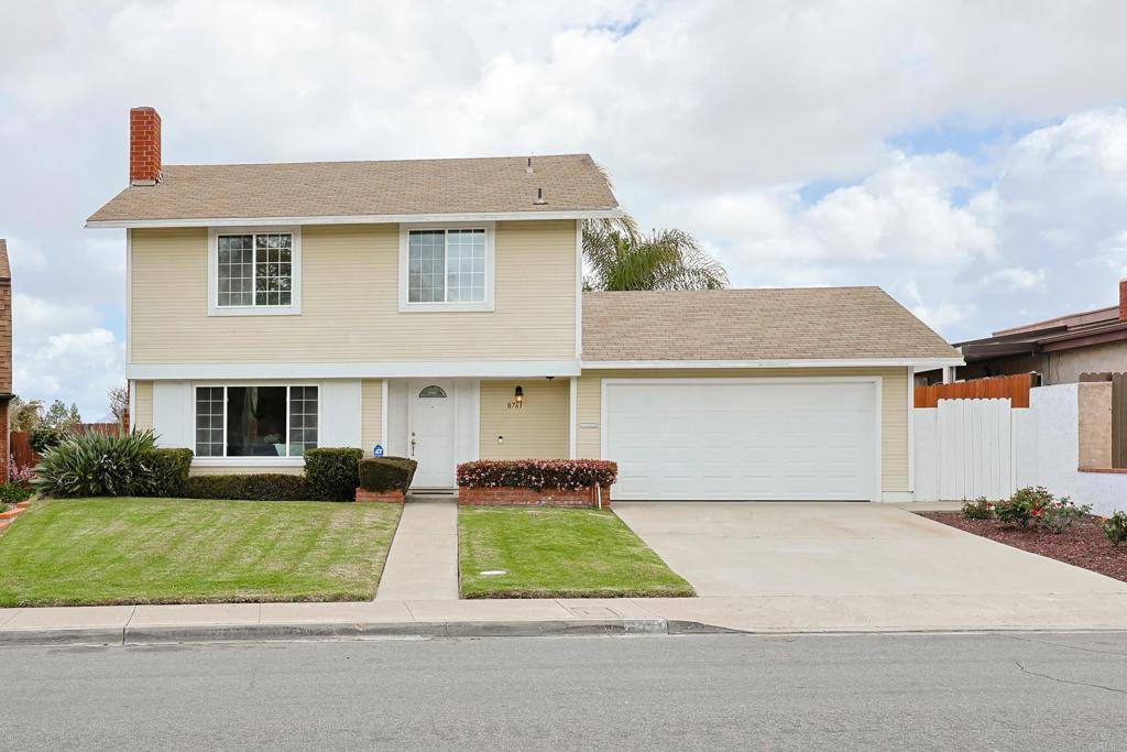 San Diego, CA 92119,8761 Robles DR