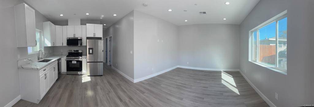 El Cajon, CA 92019,166 Cedar ST