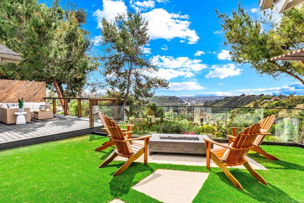San Diego, CA 92120,5680 Genoa Dr