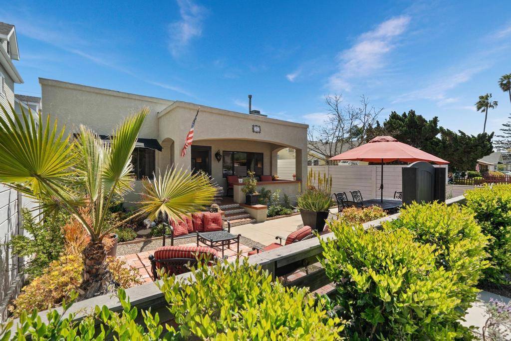 Coronado, CA 92118,851 853 C AVE