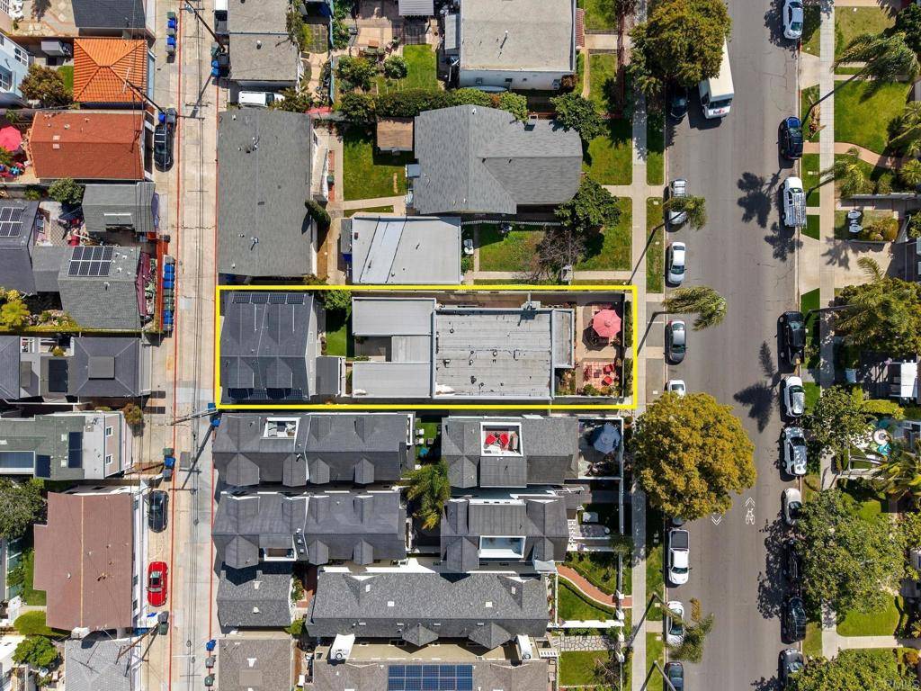 Coronado, CA 92118,851 853 C AVE