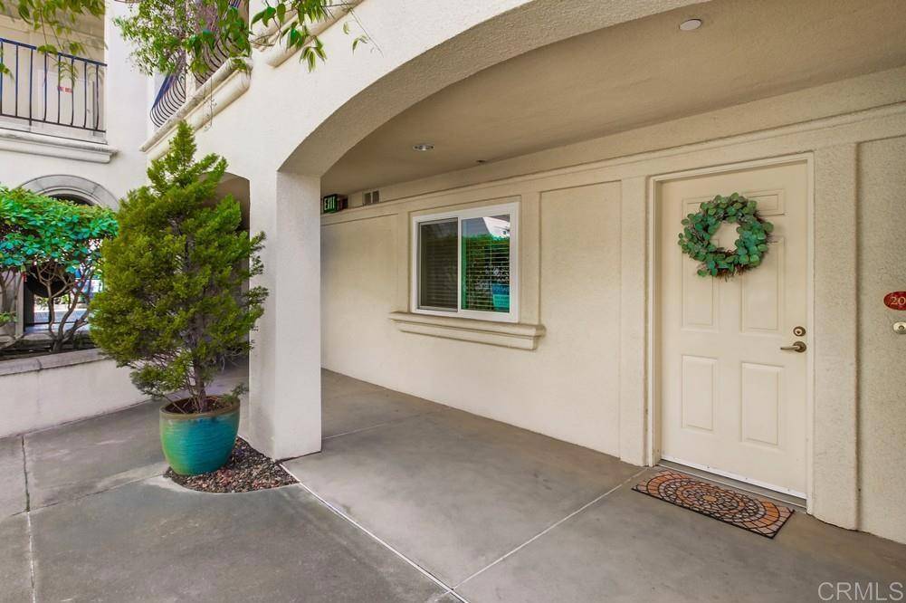 San Diego, CA 92103,2770 2nd AVE #207