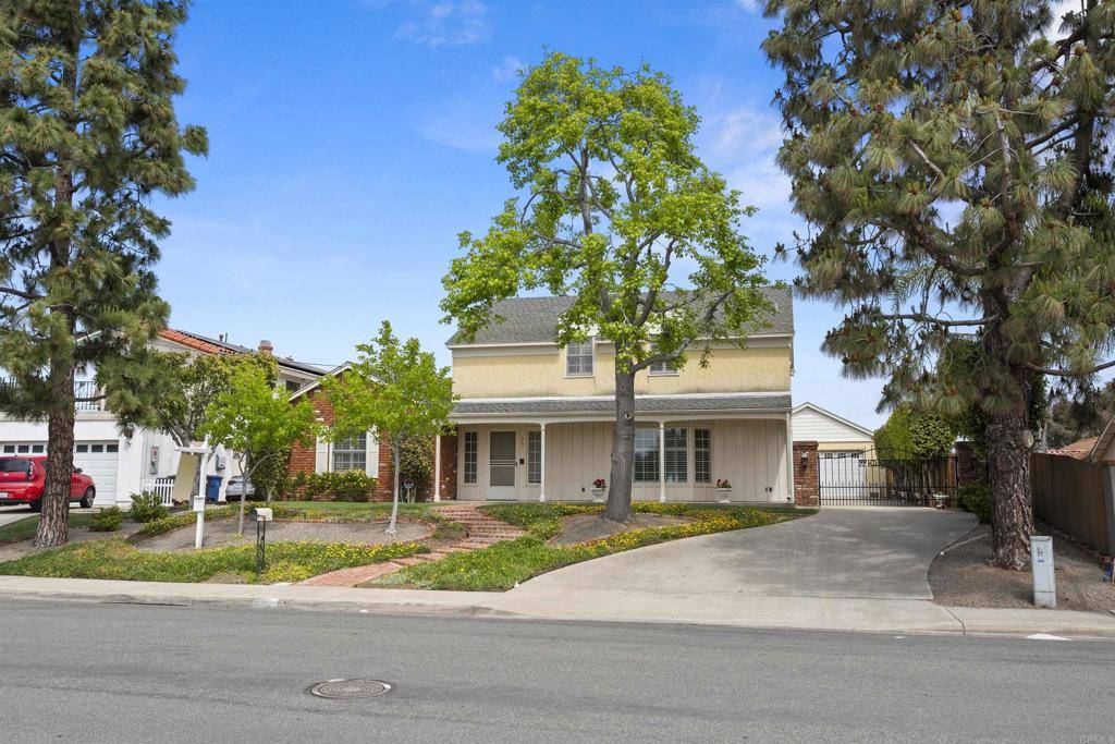 Chula Vista, CA 91910,99 HILLTOP DR