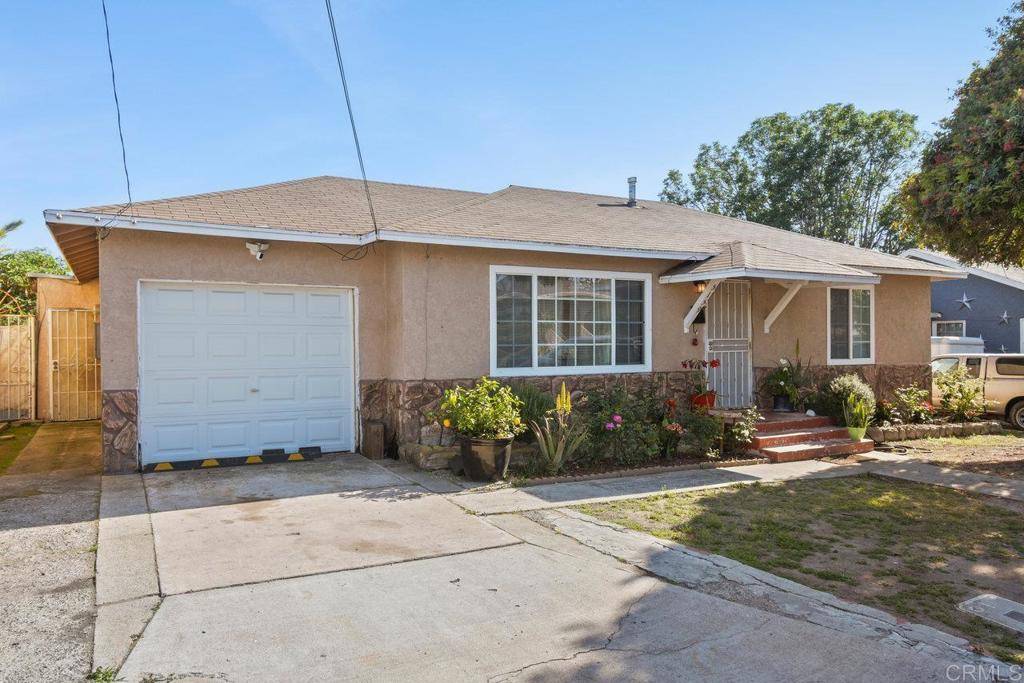 San Diego, CA 92114,5159 Manzanares Way