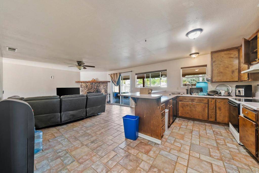 Ramona, CA 92065,16311 Arena Dr