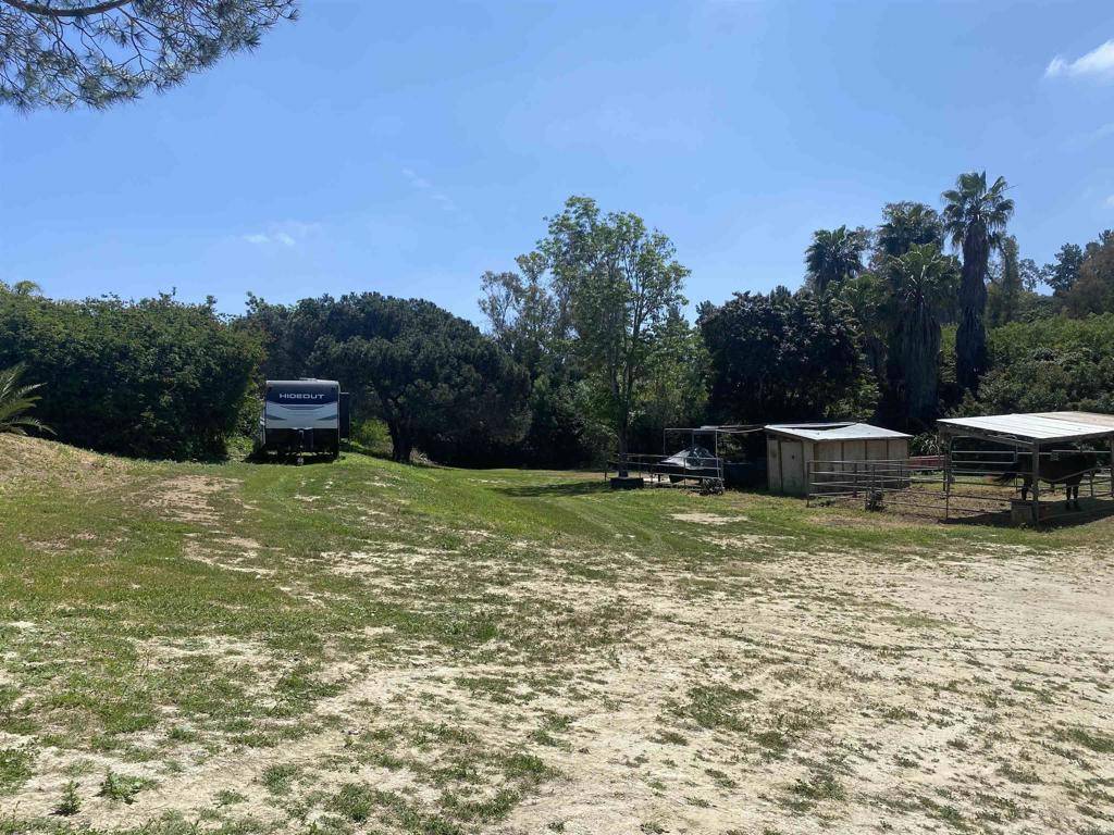 Vista, CA 92084,554 Taylor ST
