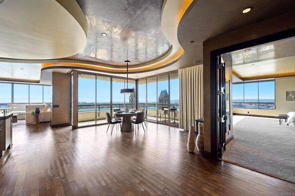 San Diego, CA 92101,700 Front ST #2501
