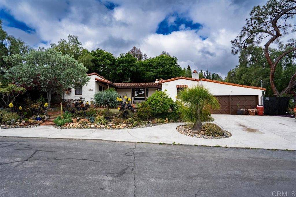 La Mesa, CA 91941,4210 Black Mountain RD