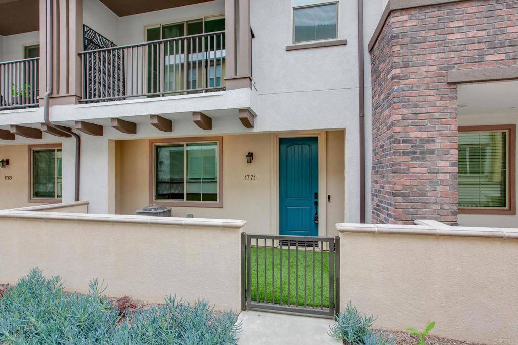 Oceanside, CA 92056,1771 Laurelwood WAY