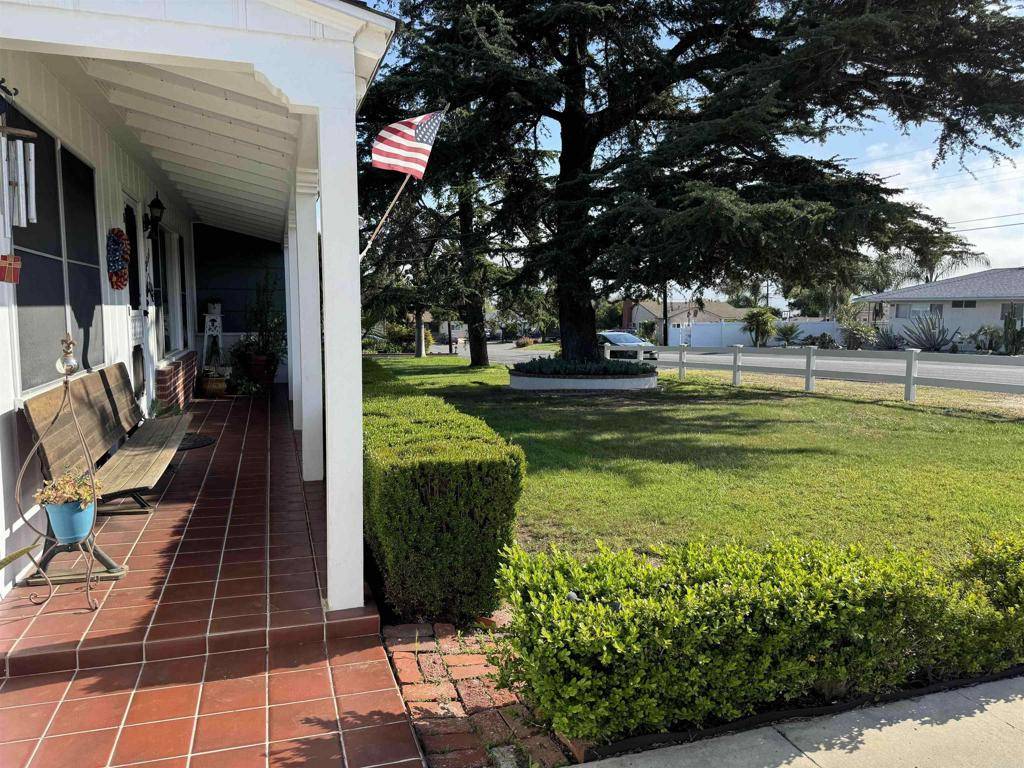 Lemon Grove, CA 91945,2311 Loma DR