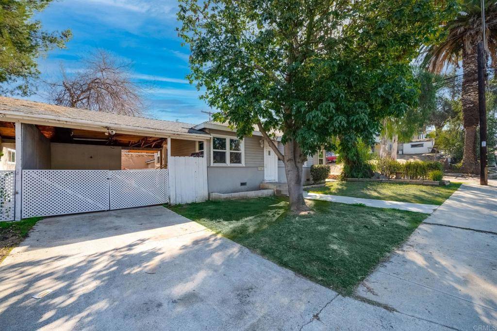 Escondido, CA 92025,406 26 S Grape St