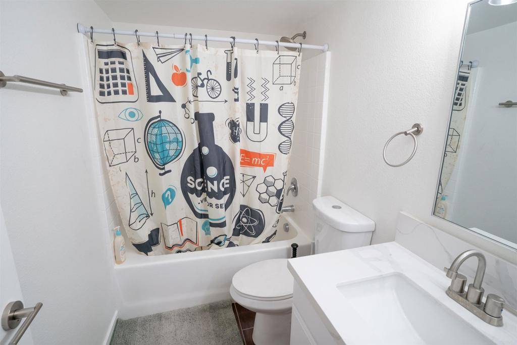 Santee, CA 92071,10225 Daybreak LN #5