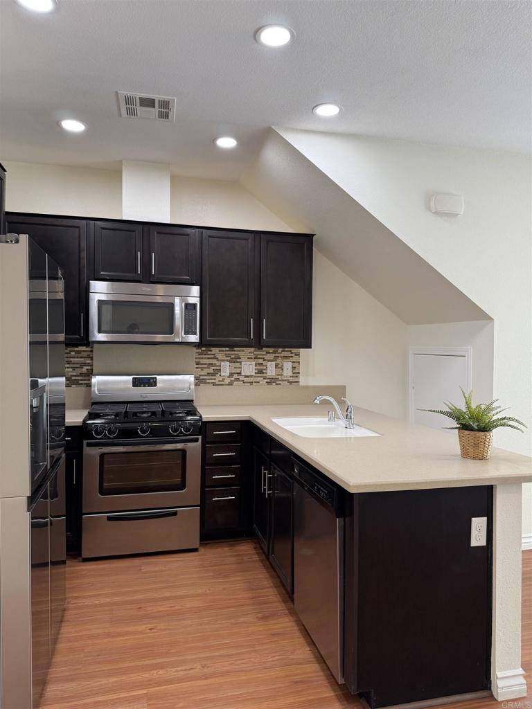 Chula Vista, CA 91915,1381 Caminito Veranza