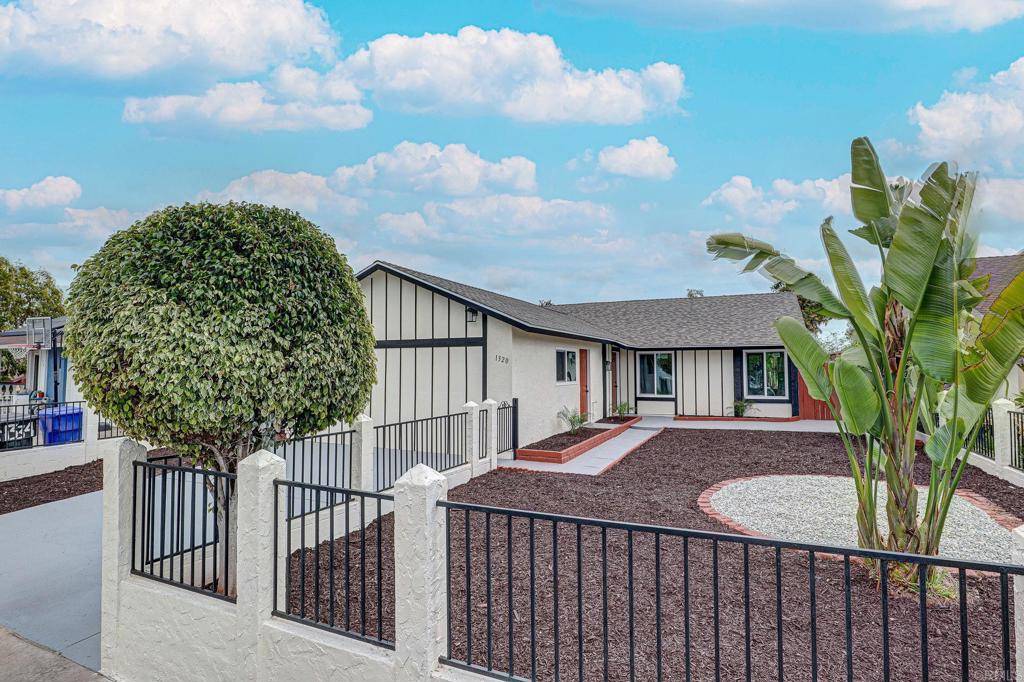 San Diego, CA 92114,1320 Vinca Way