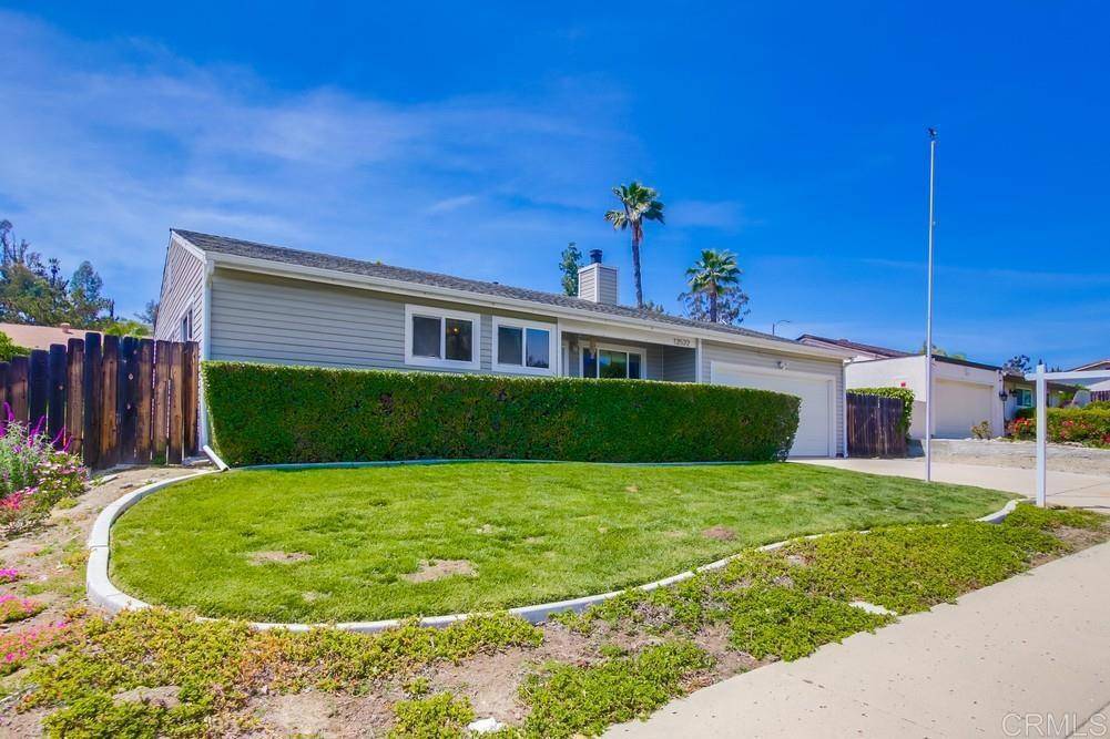 Poway, CA 92064,13522 Utopia RD