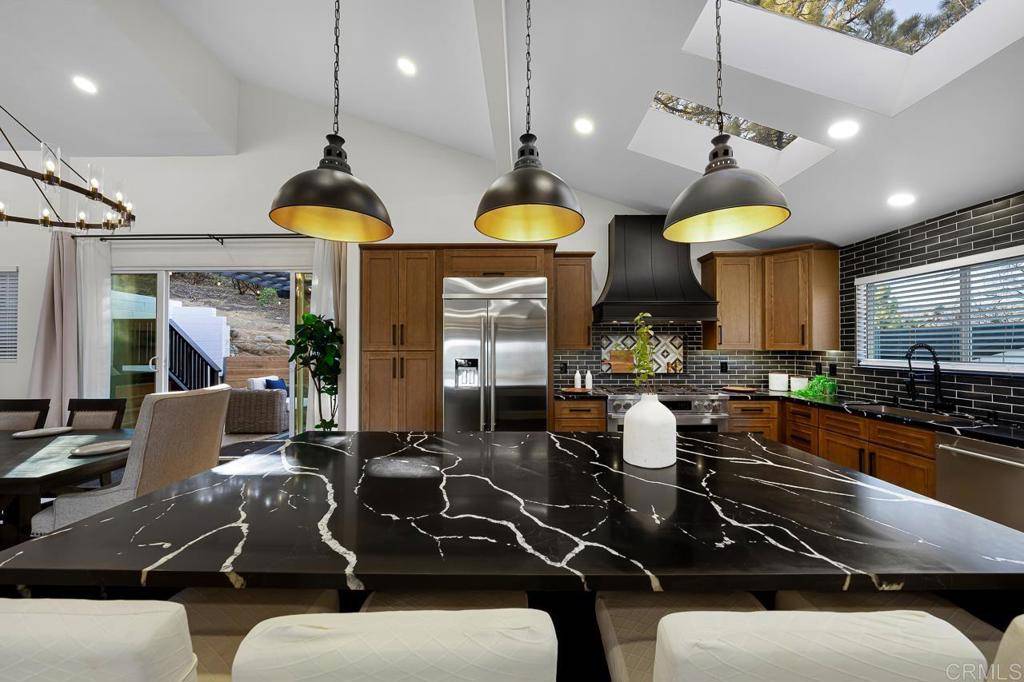 Julian, CA 92036,1326 Farmer RD