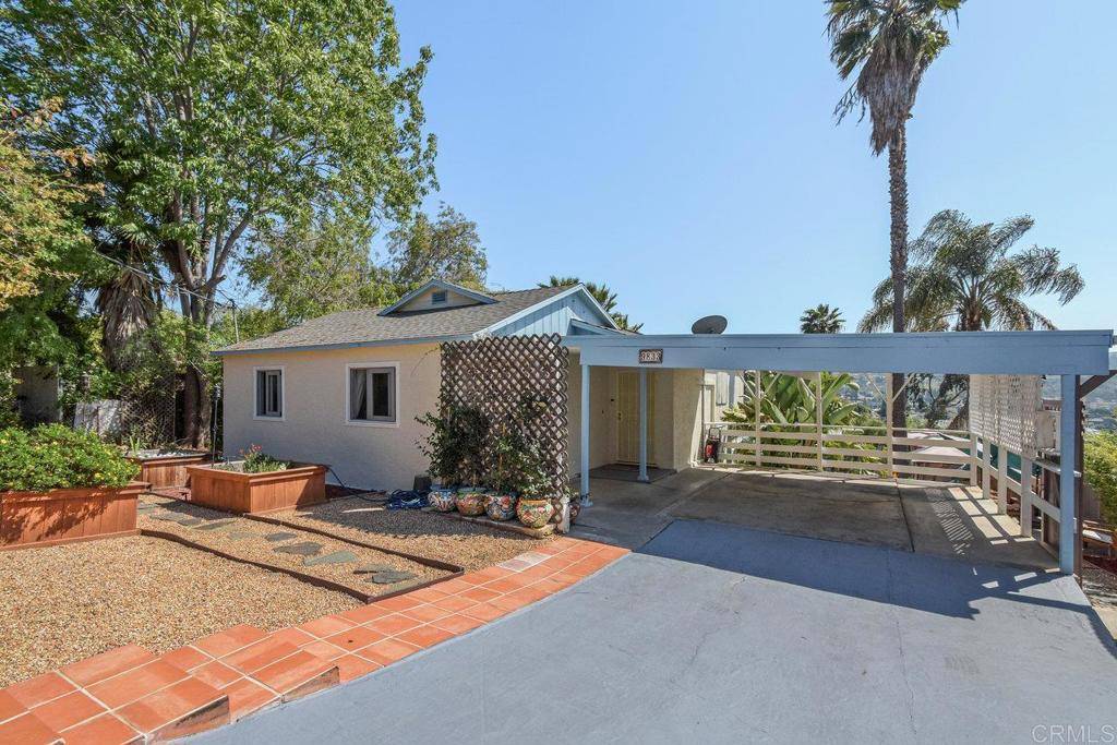 Spring Valley, CA 91977,9833 Estrella DR