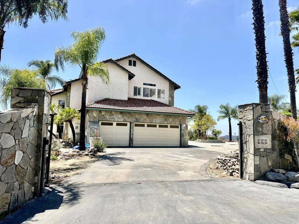 Alpine, CA 91901,321 ALPINE TRAIL RD