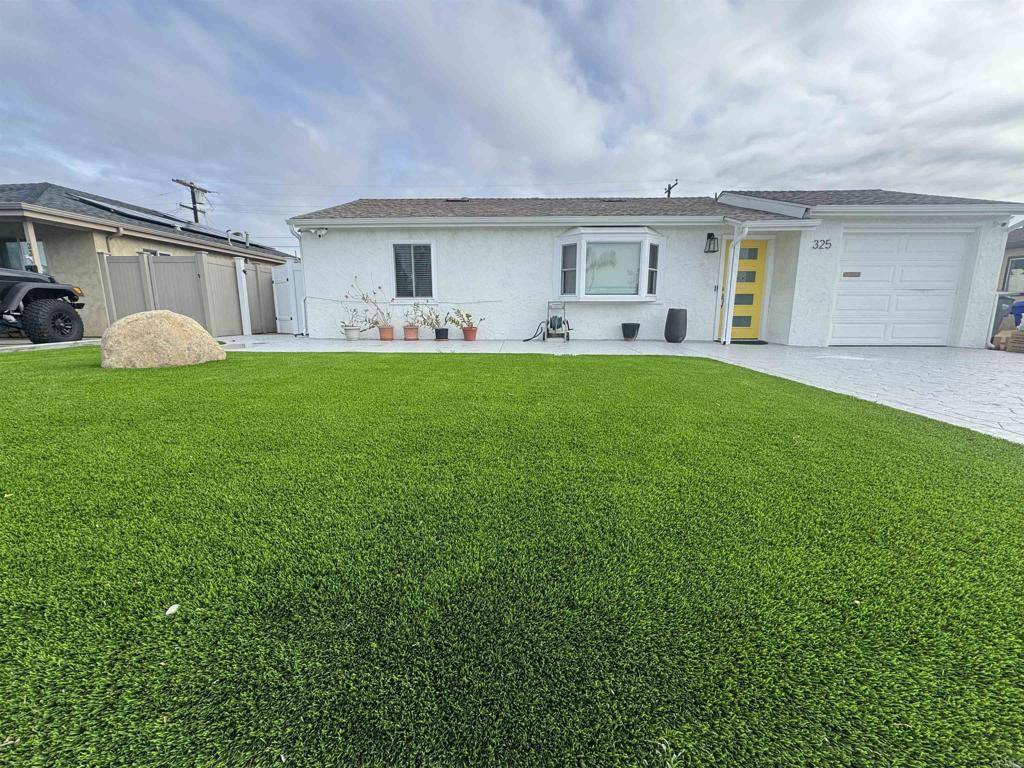 Imperial Beach, CA 91932,325 Elm AVE