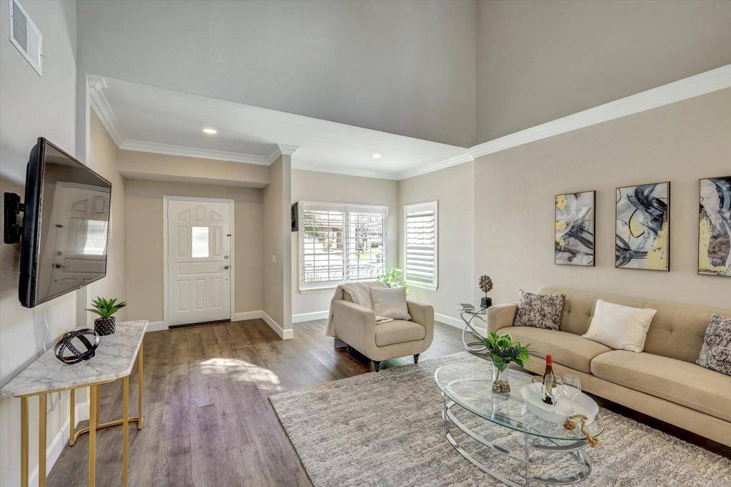 San Marcos, CA 92078,983 Rose Arbor DR