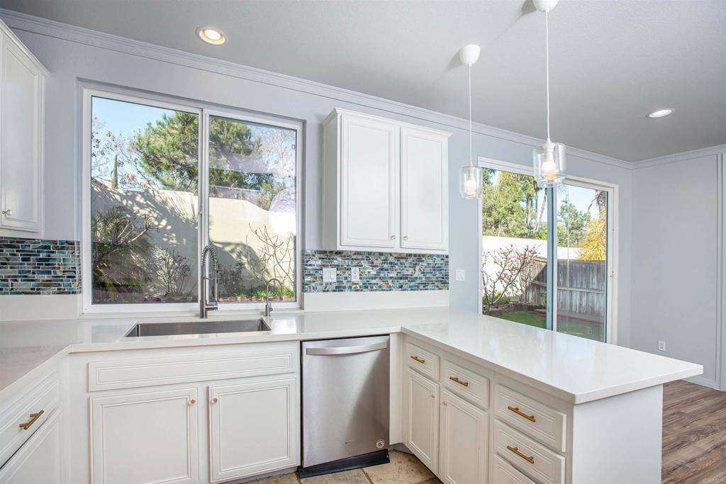 Chula Vista, CA 91915,2997 Weeping Willow