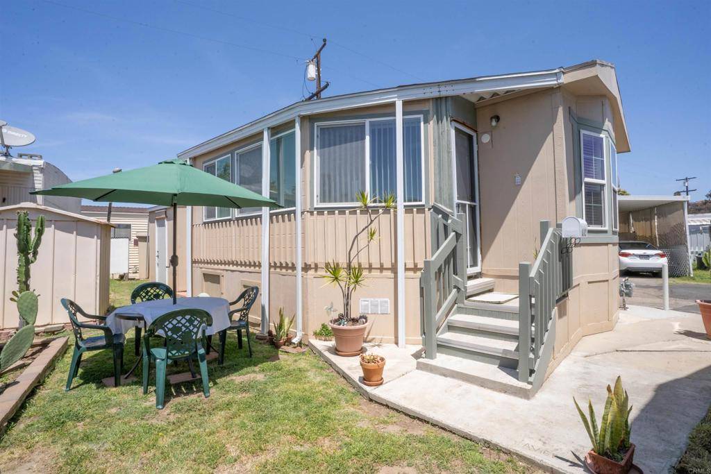 Chula Vista, CA 91910,325 Via Salaria #147