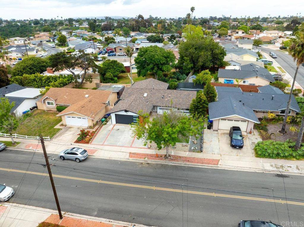 San Diego, CA 92117,4380 Rolfe RD