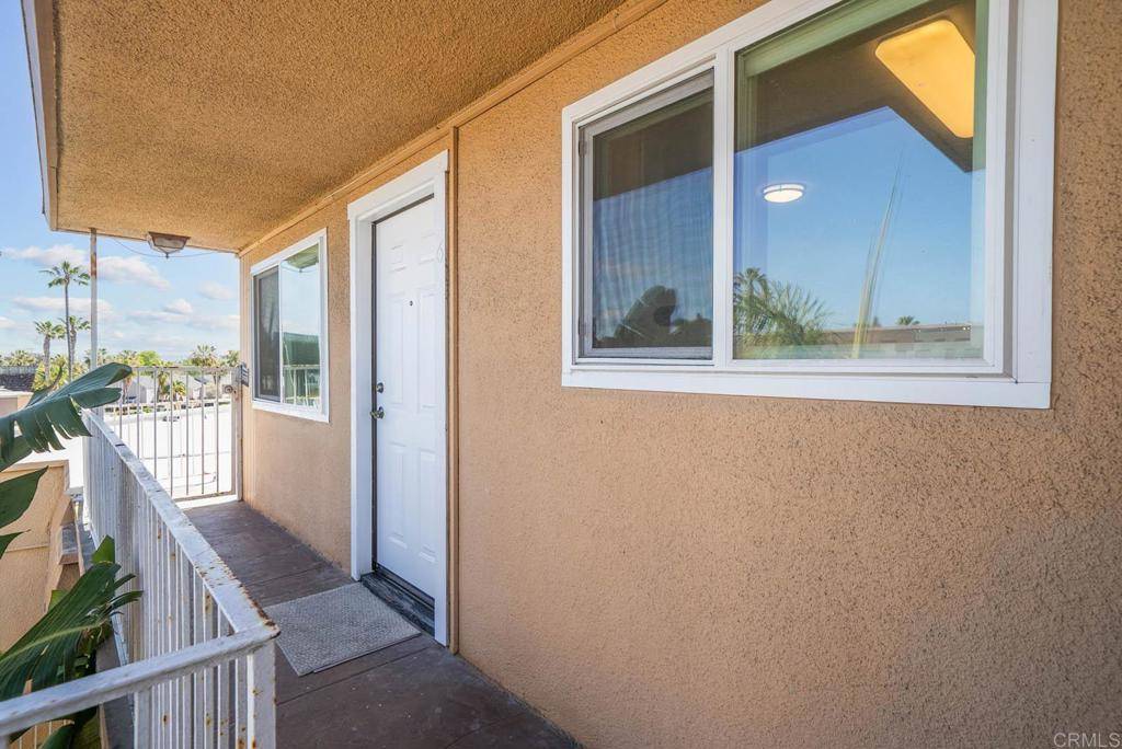 San Diego, CA 92107,4426 Temecula St #6
