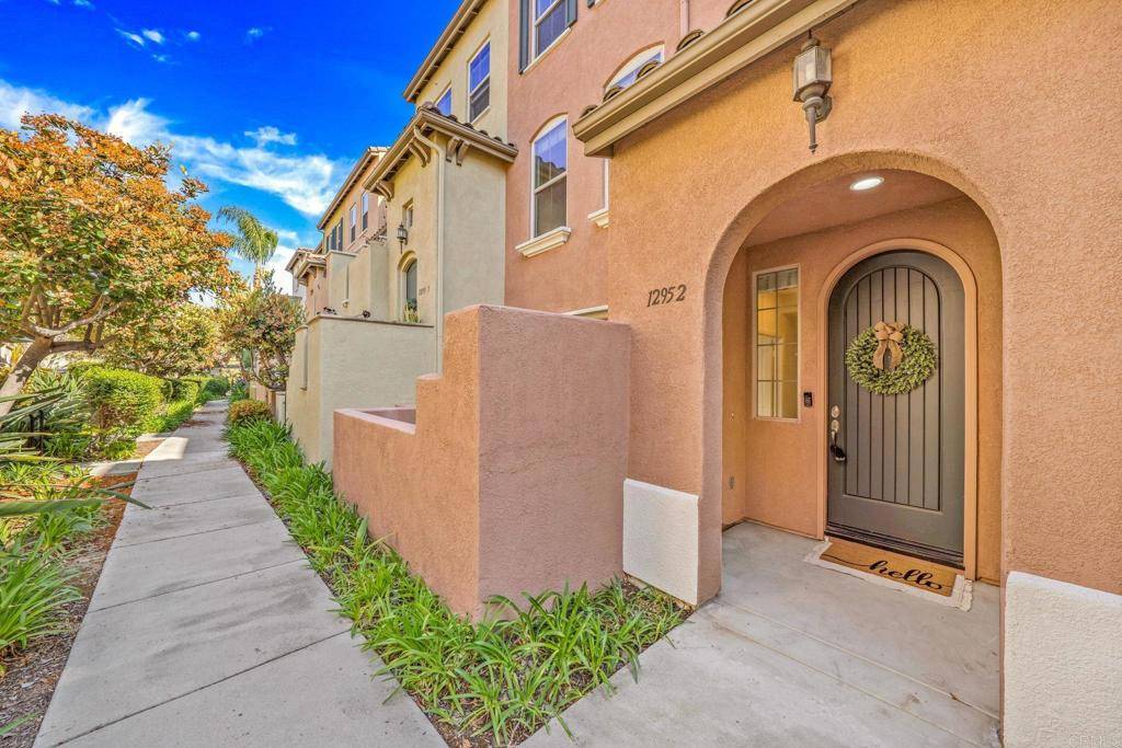 Chula Vista, CA 91913,1295 Blue Jean Way #2