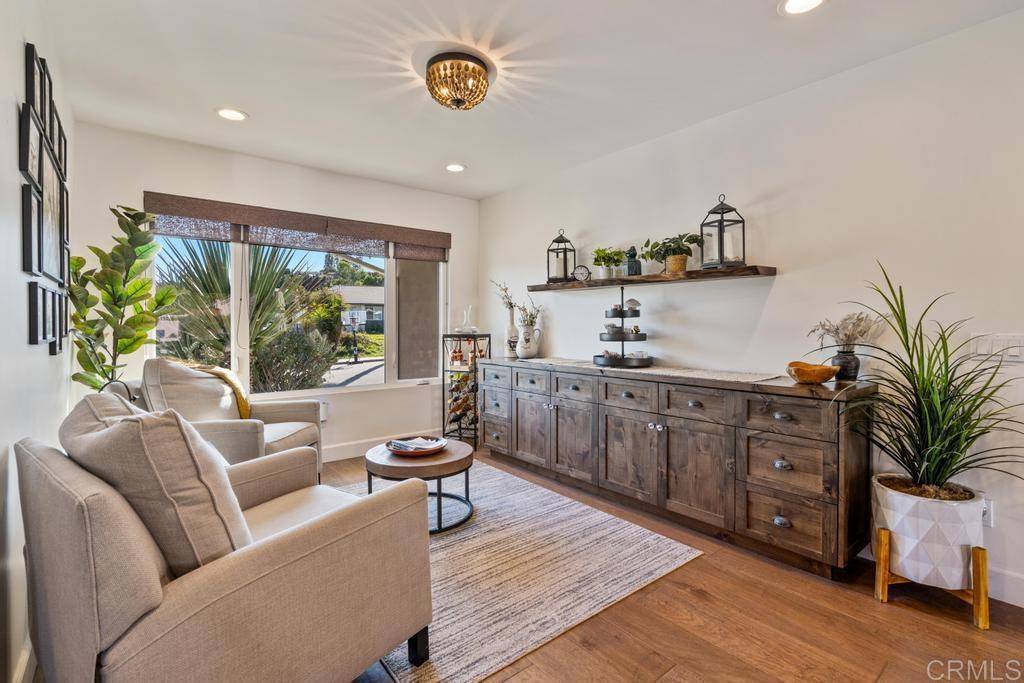 San Diego, CA 92120,6658 Belle Haven Dr