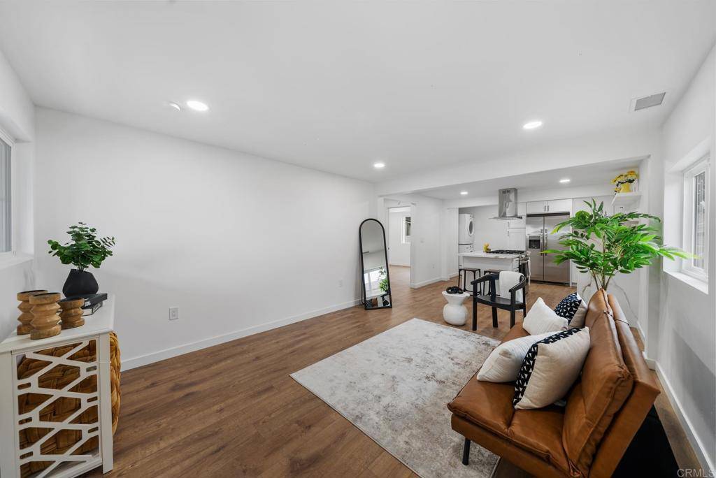 San Diego, CA 92154,2353 Palm AVE