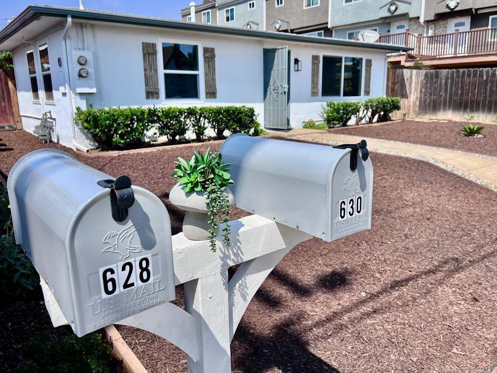 Imperial Beach, CA 91932,628 630 13Th ST