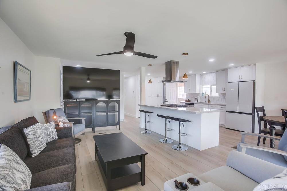 Santee, CA 92071,8301 Mission Gorge Road 301