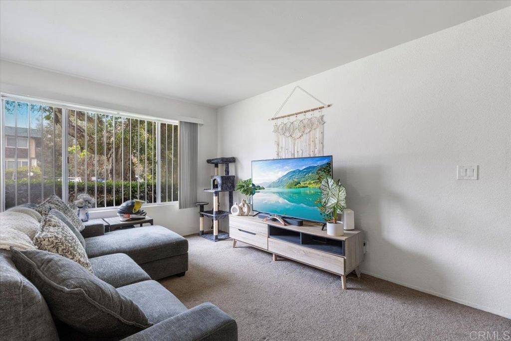 San Diego, CA 92105,2844 47Th ST