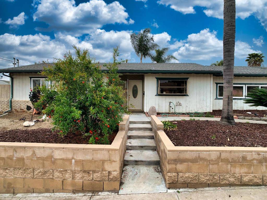 Santee, CA 92071,9884 Settle RD