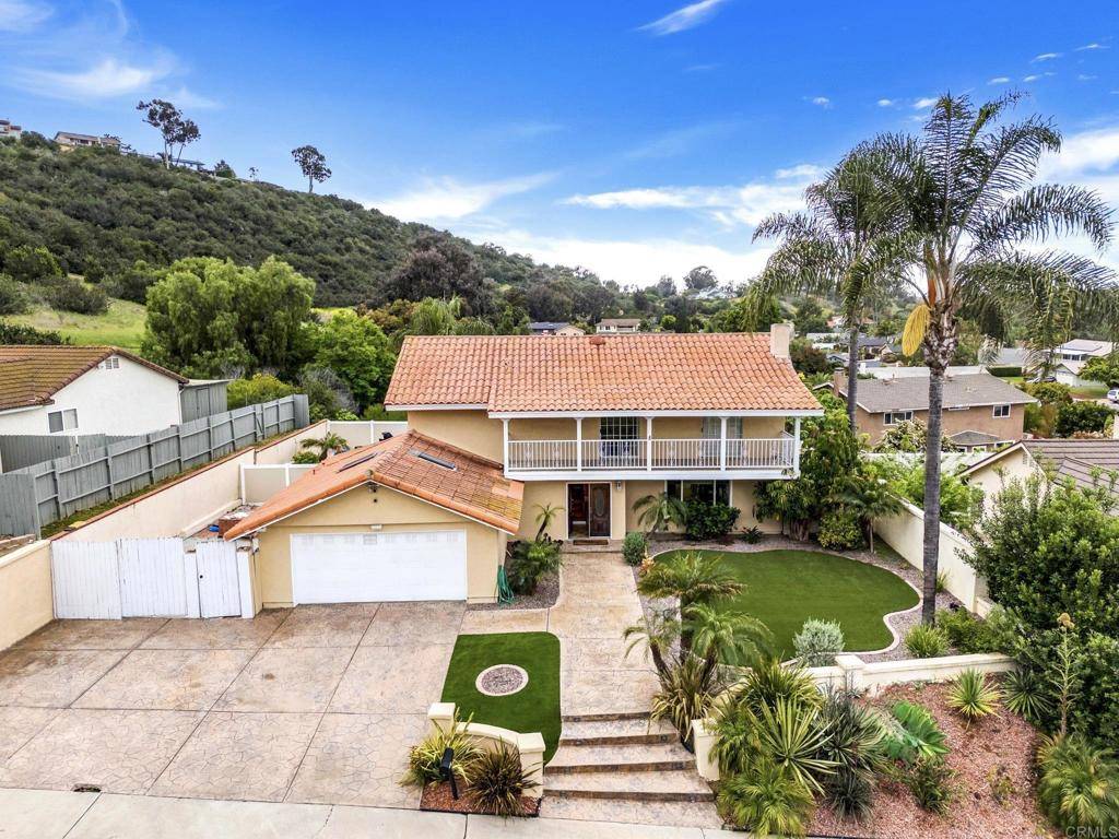 Bonita, CA 91902,308 Maverick PL