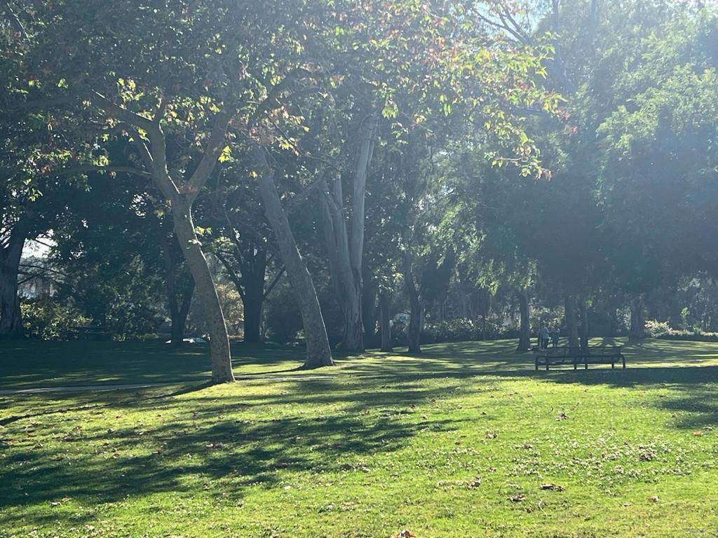 La Jolla, CA 92037,3252 Via Marin #9