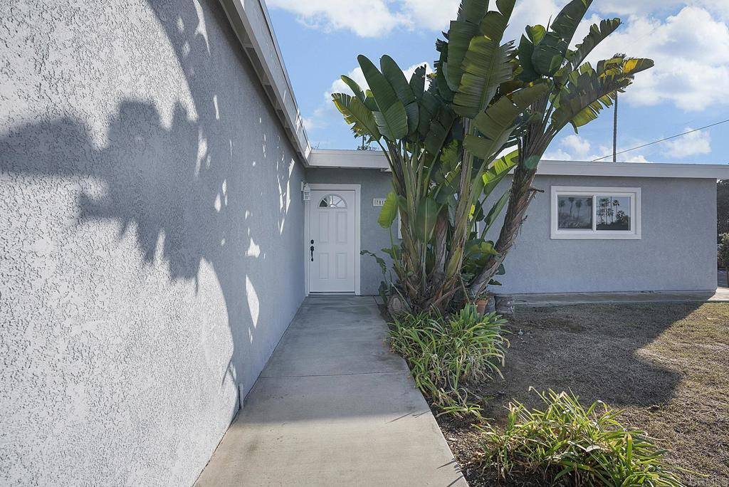 Imperial Beach, CA 91932,701 Oneonta AVE