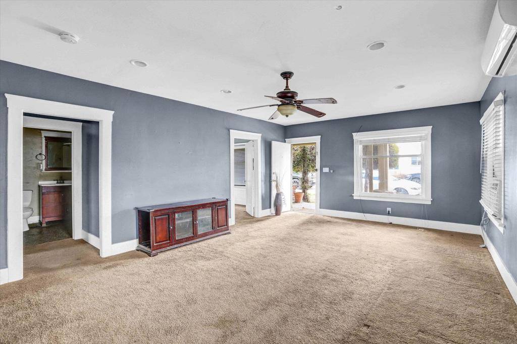 La Mesa, CA 91941,4312 Parks AVE