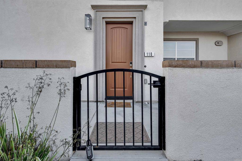 San Marcos, CA 92078,110 Diamante Rd