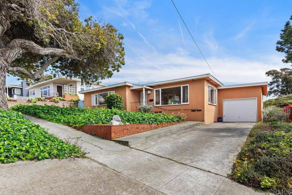 San Diego, CA 92107,4353 Piedmont DR