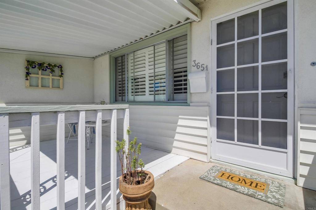 San Diego, CA 92117,3651 Tomahawk LN