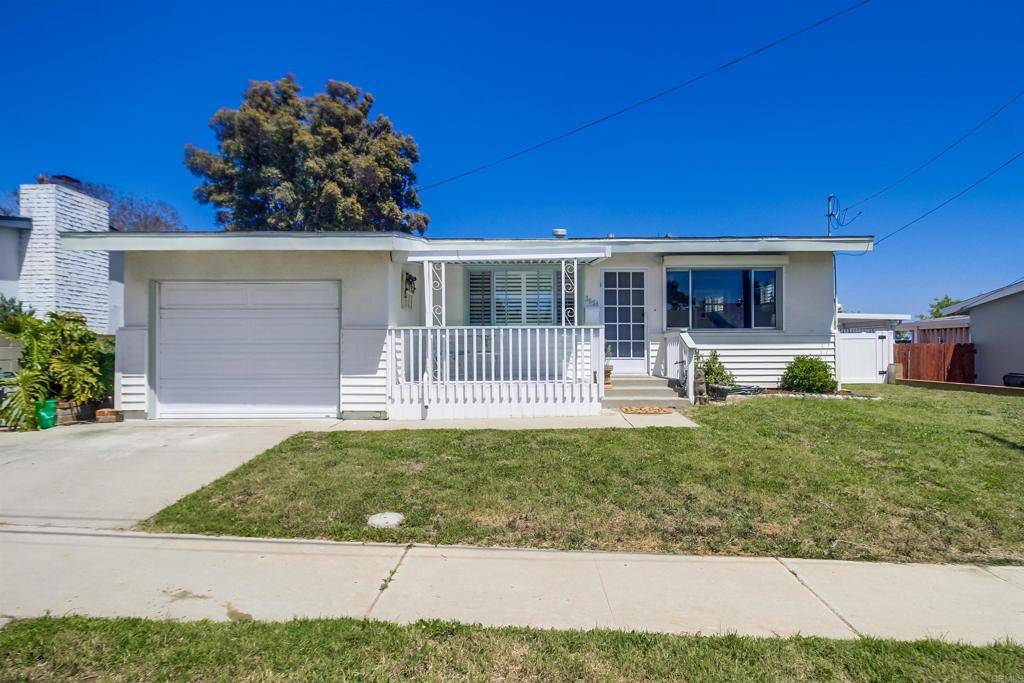 San Diego, CA 92117,3651 Tomahawk LN
