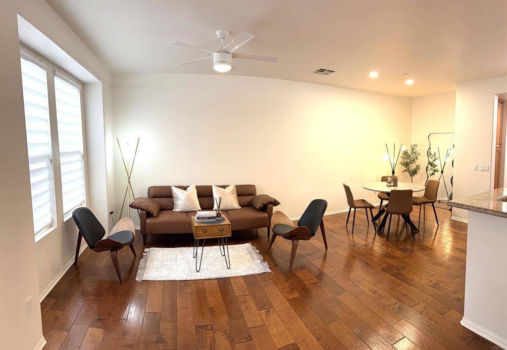 San Diego, CA 92130,10653 Golden Willow #139