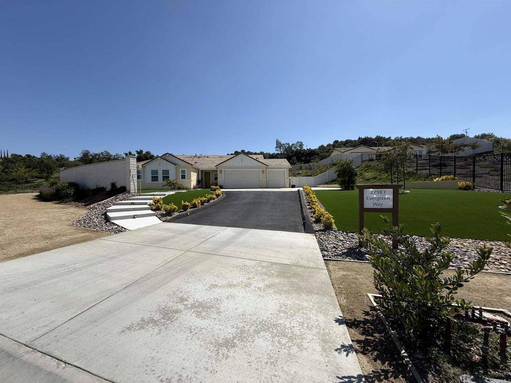 Valley Center, CA 92082,27983 Evergreen WAY