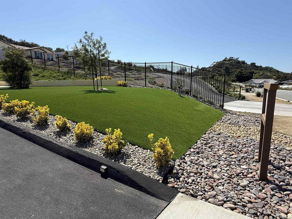 Valley Center, CA 92082,27983 Evergreen WAY