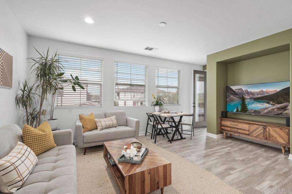 Chula Vista, CA 91914,2155 Palo Alto #126