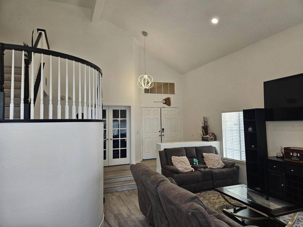 Temecula, CA 92592,43075 Corte Fresca